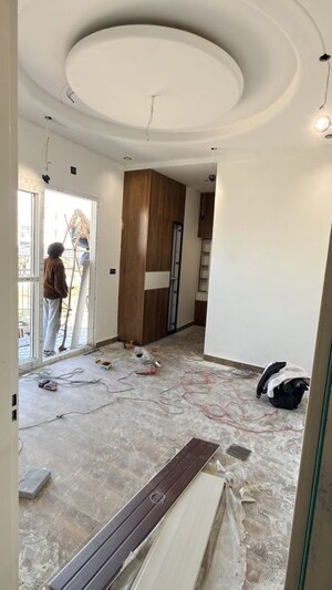 Bedroom in 3 BHK Builder Floor at Amwala Karanpur – for Sale