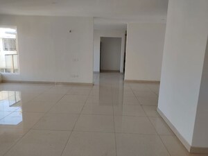 Room in 2 BHK Apartment at Shriram Southern Crest, Jp Nagar – for Sale