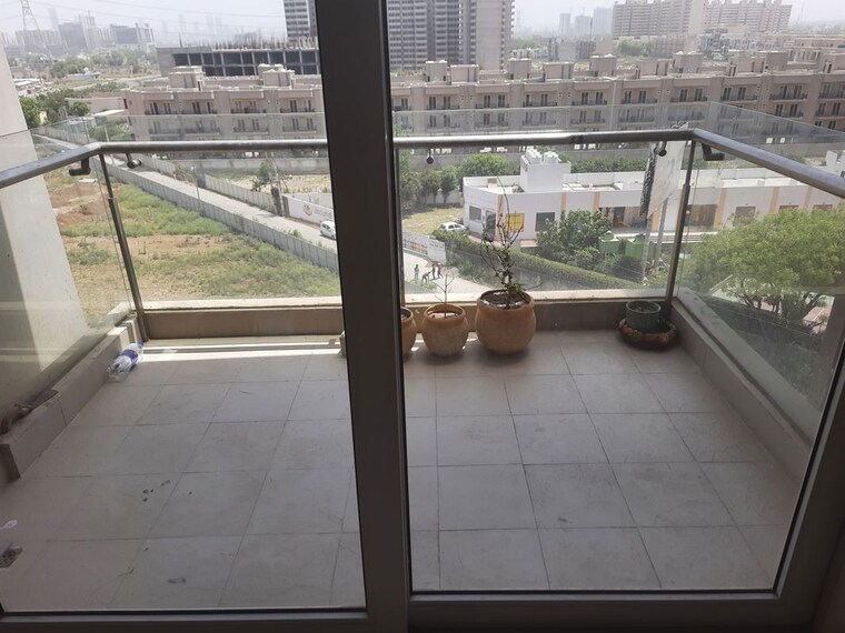 Balcony, paras-irene 3 Bedroom 1877 Sq.Ft. Apartment In Sector 70a Gurgaon 10063818