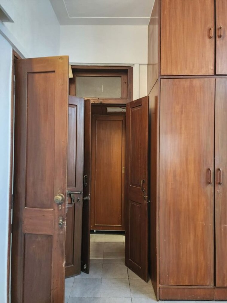 undefined, bandra west 1.5 Bedroom 500 Sq.Ft. Apartment In Bandra West Mumbai 10063820