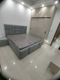 2 BHK Apartment For Rent in Saket