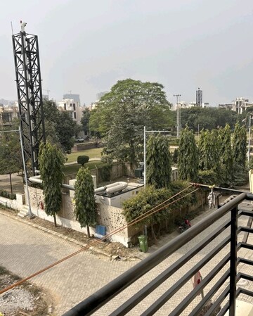 Balcony in 2 BHK Builder Floor at Wave Floors, Mahurali – for Rent