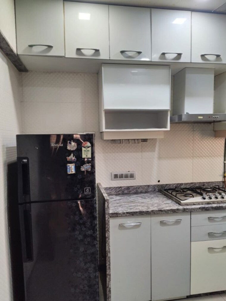 Kitchen, bandra west 2.5 Bedroom 700 Sq.Ft. Apartment In Bandra West Mumbai 10063916
