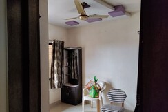 2 BHK Apartment For Rent in Imperial Tower