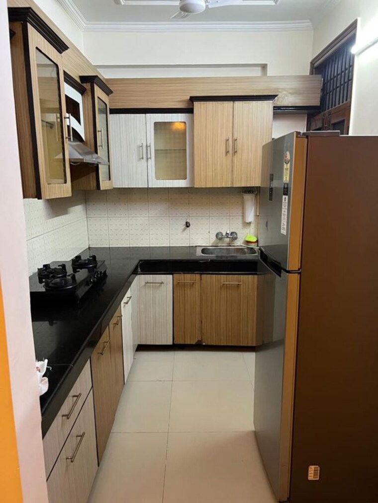 Kitchen, penta-homes 2 Bedroom 1300 Sq.Ft. Apartment In Vip Road Zirakpur 10063949
