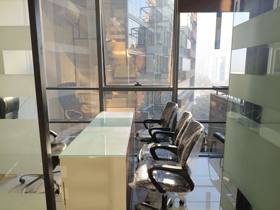 Office Space For Rent in Makarba