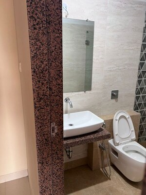 Bathroom in 4 BHK Apartment at Paradise Sai World City Phase 2, New Panvel – for Rent