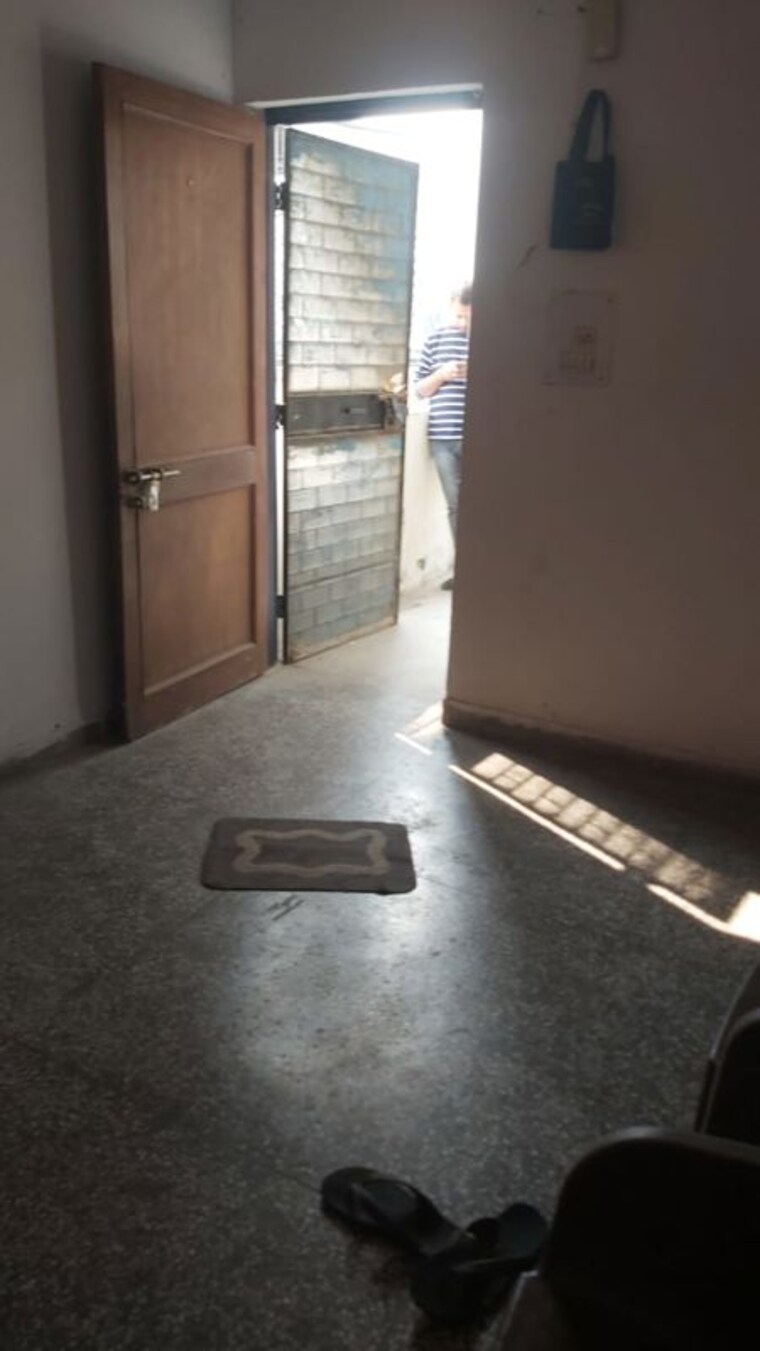 Living Room, mayur vihar 1.5 Bedroom 650 Sq.Ft. Apartment In Mayur Vihar Delhi 10063975