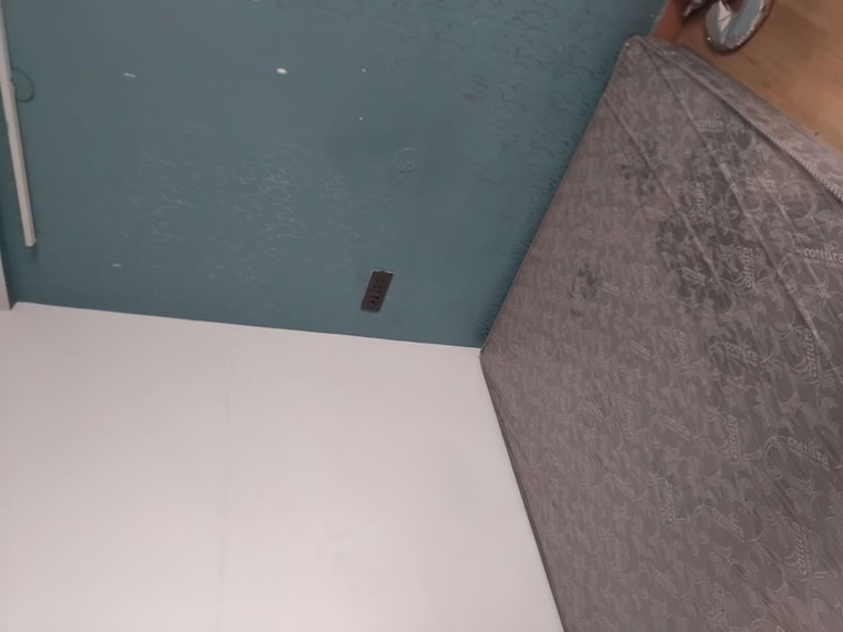 Room, puri-pratham 1 RK 322 Sq.Ft. Apartment In Sector 84 Faridabad 10064016