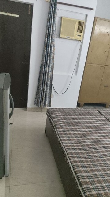 Bedroom in 2 BHK Apartment at Malviya Nagar – for Rent