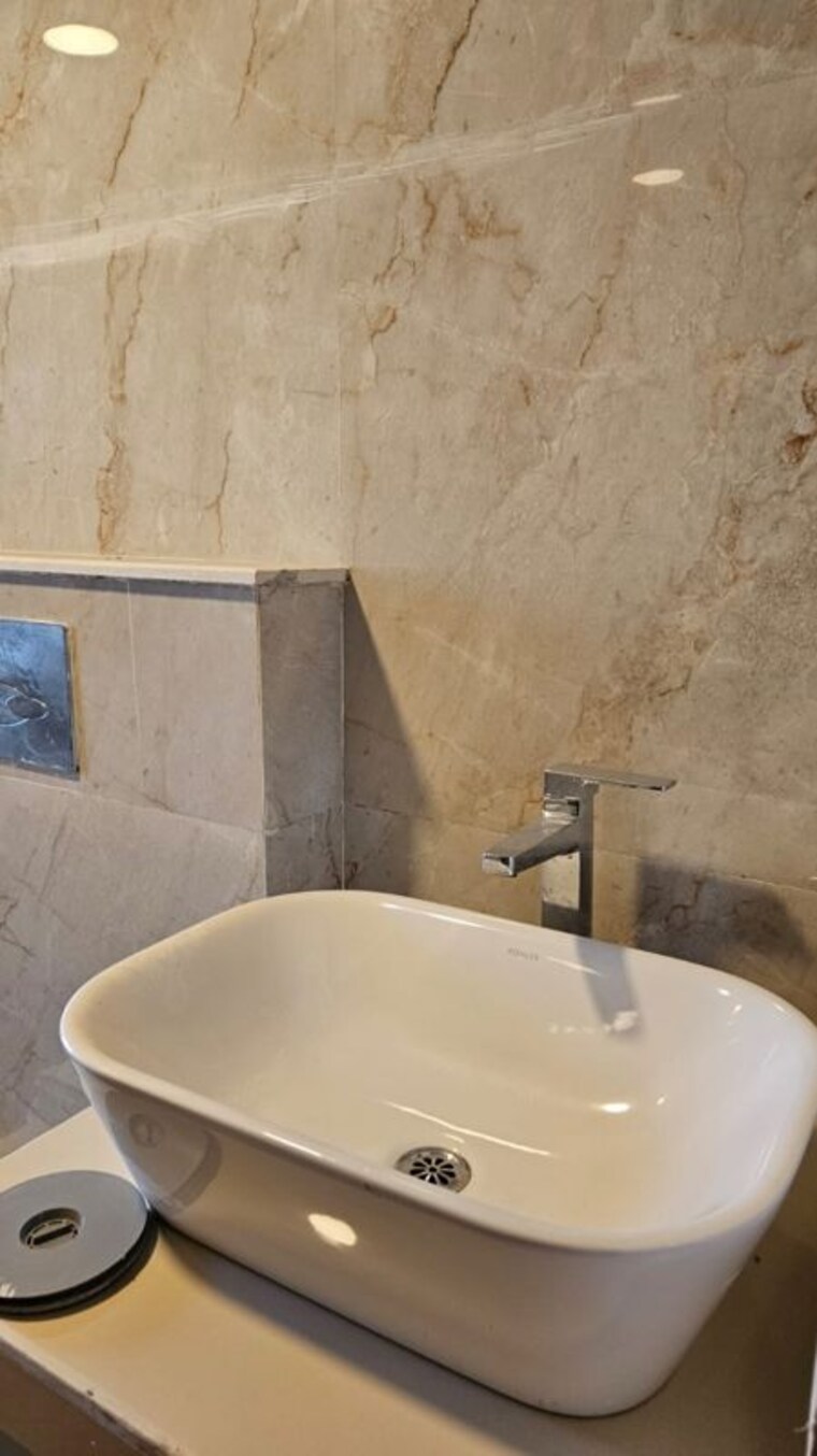 Bathroom, im-applaud-38 2 Bedroom 760 Sq.Ft. Apartment In Goregaon East Mumbai 10064052