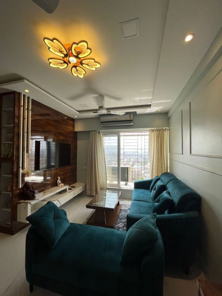 Living Room, courtyard-by-narang-realty-and-the-wadhwa-group 2 Bedroom 840 Sq.Ft. Apartment In Pokhran Road No Two Thane 10064055
