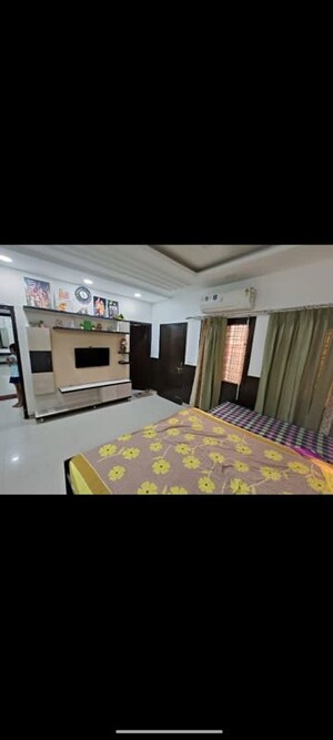 Bedroom in 3.5 BHK Apartment at Smart World Gems, Sector 89 – for Rent