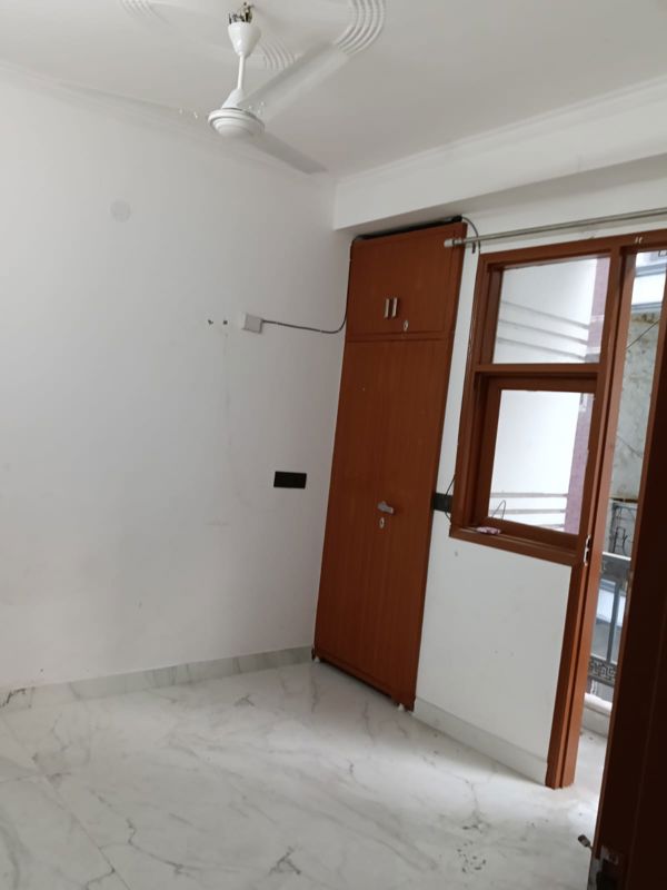 1 RkBuilder Floor For Rent in Neb Sarai