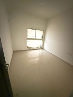 Room in 2 BHK Apartment at Pethkar Samrajya, Kothrud – for Rent
