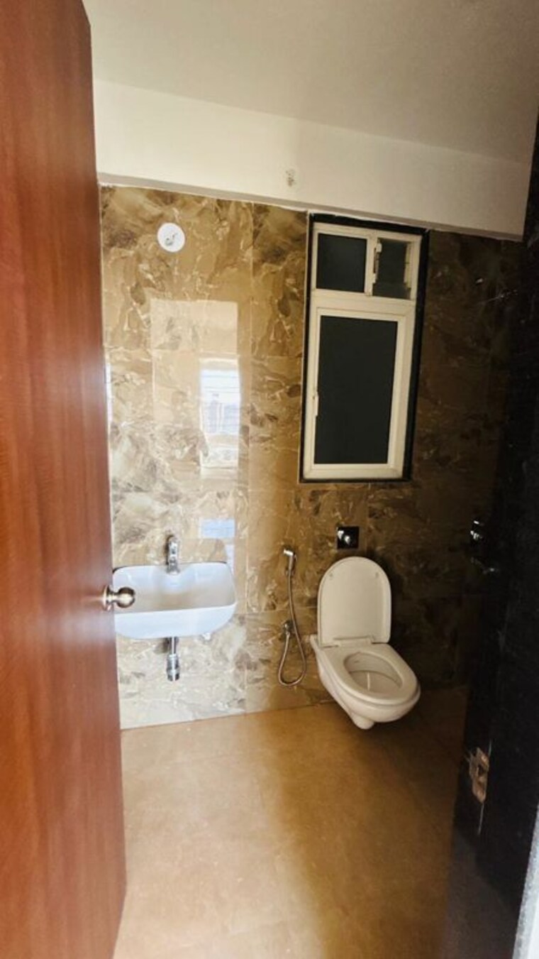 Bathroom, vtp-belair 2 Bedroom 1000 Sq.Ft. Apartment In Mahalunge Pune 10064113