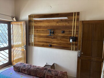 Bedroom in 2 BHK Builder Floor at Sector 22 – for Rent