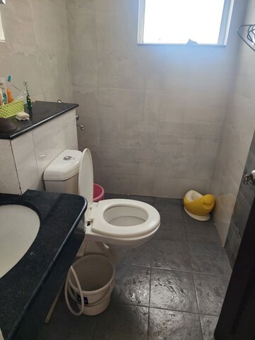 Bathroom in 2 BHK Apartment at Irshad Apartments, Aminabad – for Rent
