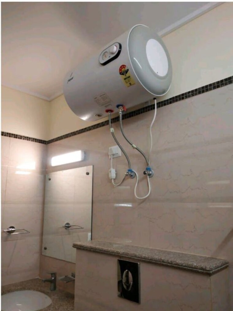 Bathroom, dasnac-burj 3 Bedroom 2175 Sq.Ft. Apartment In Sector 75 Noida 10064185