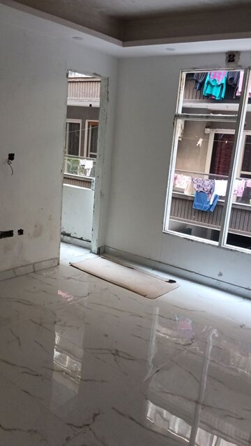 Room in 2 BHK Builder Floor at Chattarpur – for Rent