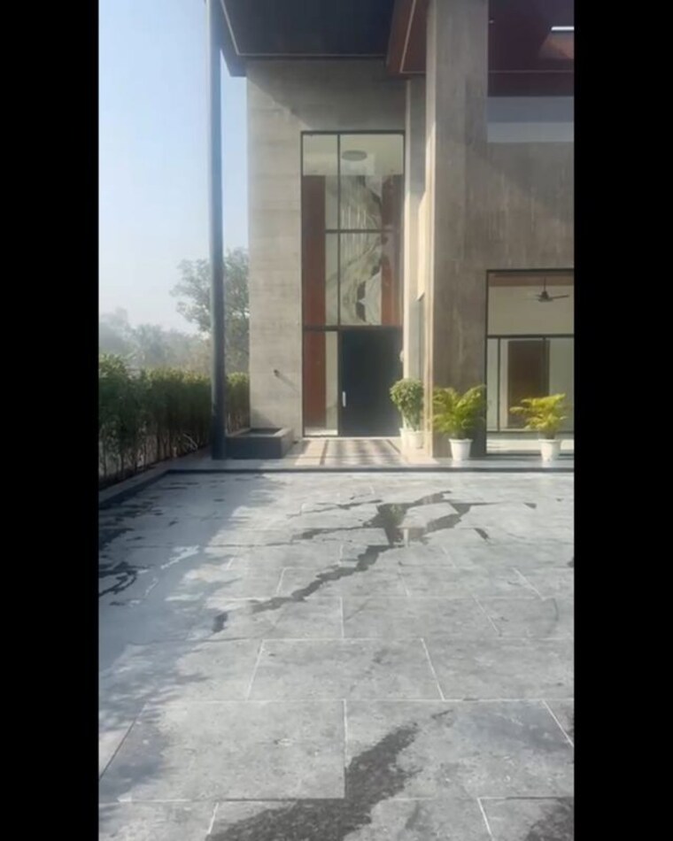 Exterior View, chattarpur 2 Bedroom 750 Sq.Ft. Builder Floor In Chattarpur Delhi 10064197