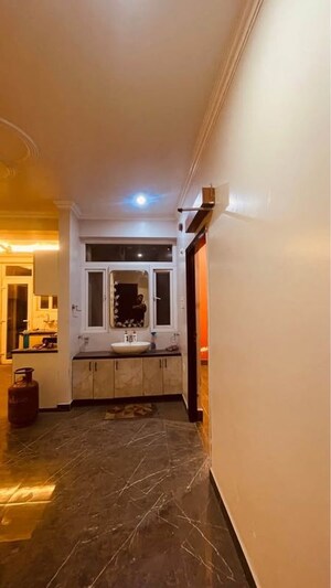 Building Lobby in 4 BHK Apartment at Arsha Sumangalam Vrindavan Yojana, Vrindavan Yojna – for Rent