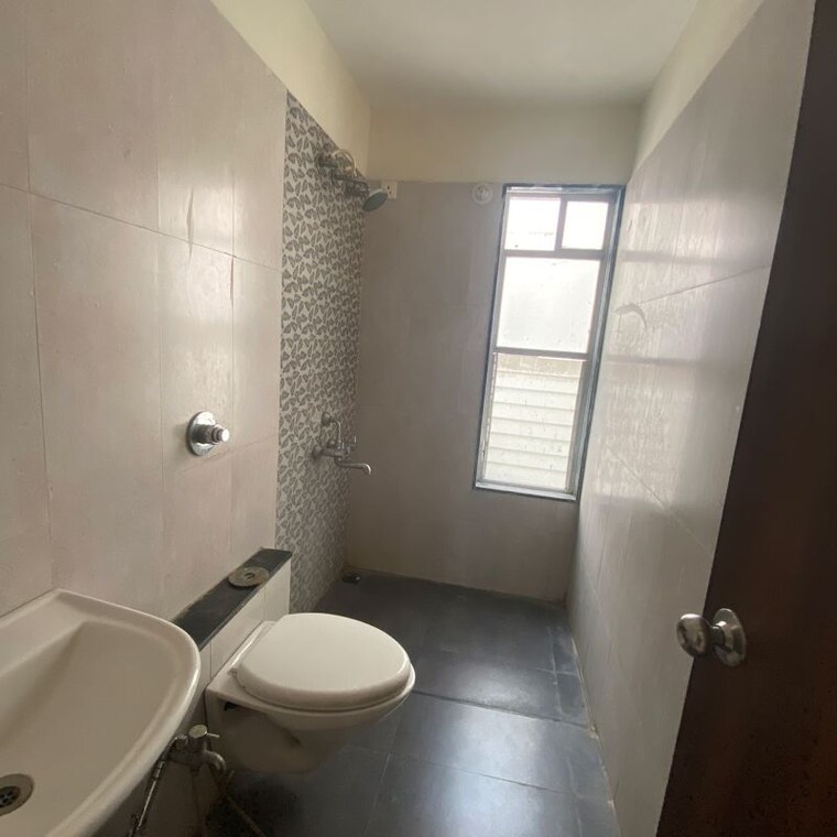 Bathroom, sun city 2 Bedroom 760 Sq.Ft. Apartment In Sun City Pune 10064223
