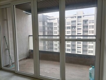 Room in 3 BHK Apartment at Majestique Marbella Phase 1, Kharadi – for Sale