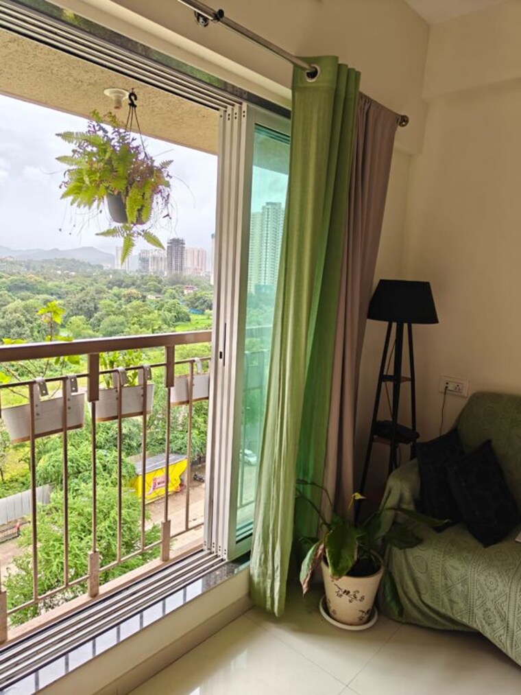 Balcony, vihang-valley-phase-3 1 Bedroom 430 Sq.Ft. Apartment In Kasarvadavali Thane 10064250