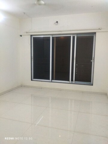 2 BHK Apartment For Rent in Sahajanand Arista, Goregaon West