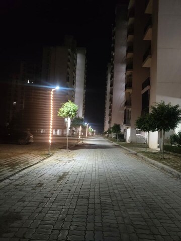 2 BHK Apartment For Rent in Ansal API Olympus Lake View, Sushant Golf City
