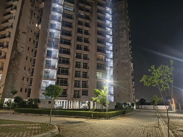 Exterior View, ansal-api-olympus-lake-view 2 Bedroom 1283 Sq.Ft. Apartment In Sushant Golf City Lucknow 10064316