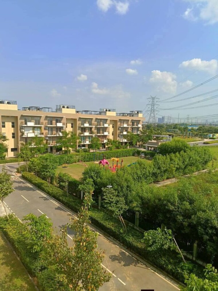 Exterior View, dlf-cyber-city 1 RK 558 Sq.Ft. Apartment In Sector 24 Gurgaon 10064318