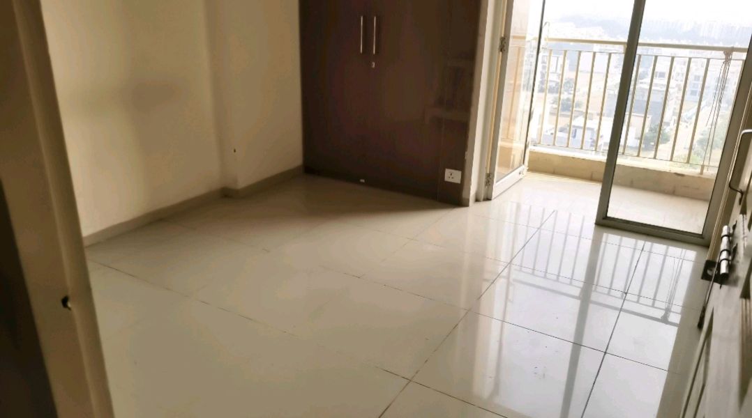 2 BHK Apartment For Rent in Wave Dream Homes