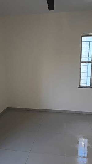 Room in 2 BHK Apartment at Tejas Estate Poorva Residency, Pimple Saudagar – for Sale