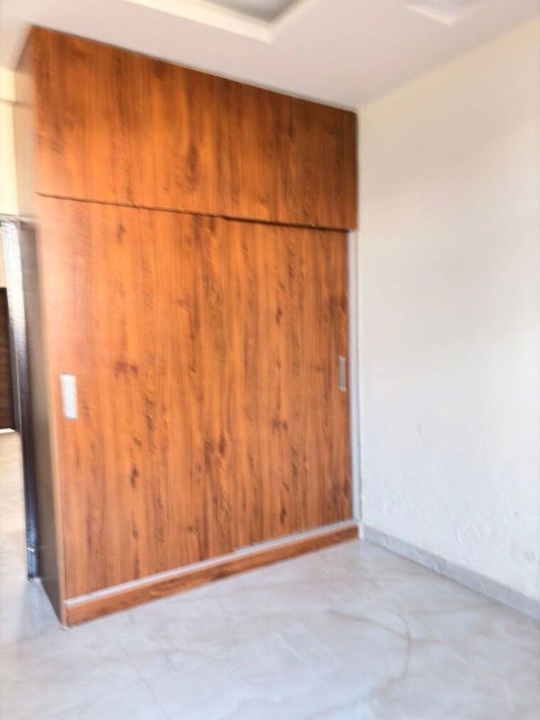 undefined, ramgarh bhudda 3 Bedroom 1350 Sq.Ft. Builder Floor In Ramgarh Bhudda Zirakpur 10064374