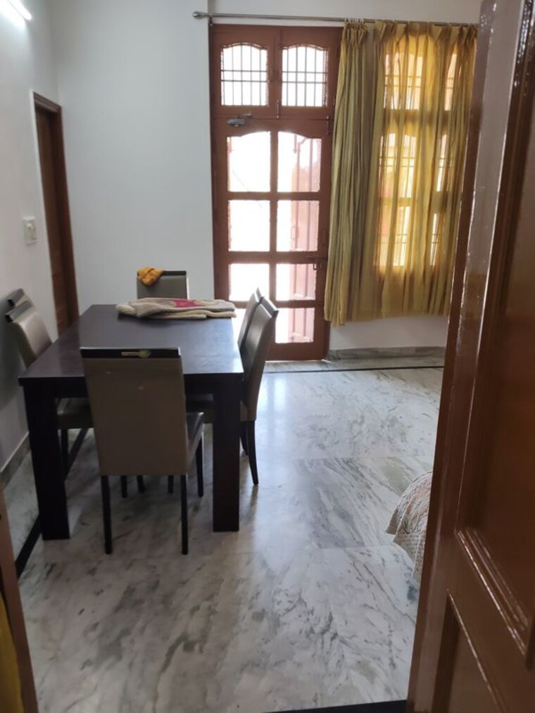 Balcony, sector 9 2 Bedroom 1650 Sq.Ft. Builder Floor In Sector 9 Gurgaon 10064419