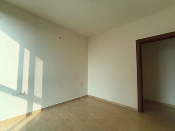 Room in 2.5 BHK Apartment at Assetz 63 Degree East, Off Sarjapur Road – for Sale