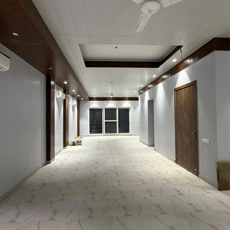 undefined, dlf phase iv Commercial Office Space 300 Sq.Yd. In Dlf Phase iv Gurgaon 10064423
