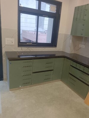 Kitchen in 4 BHK Builder Floor at Sector 9a – for Rent