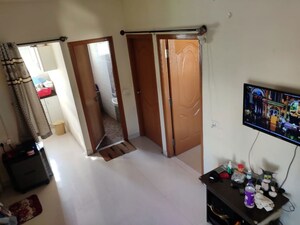 Living Room in 2 BHK Builder Floor at Miracle Apartments, Btm Layout – for Rent