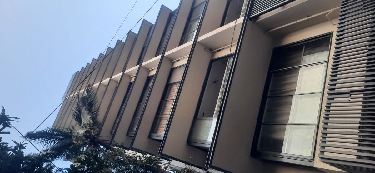 3 BHK + Servant Room Apartment For Rent in Santacruz West