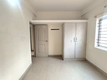 Room in 2 BHK Apartment at Btm Layout – for Rent