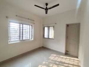 Room in 2 BHK Apartment at Btm Layout – for Rent
