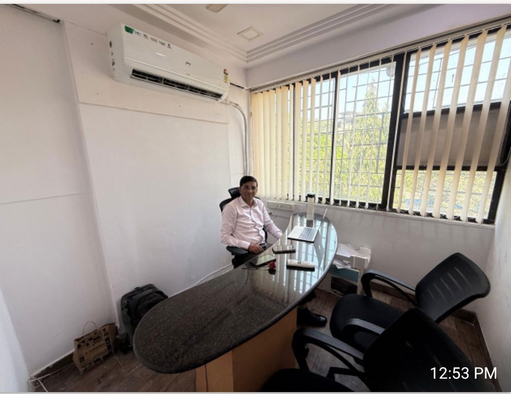Office Space For Rent in Vardhaman Market
