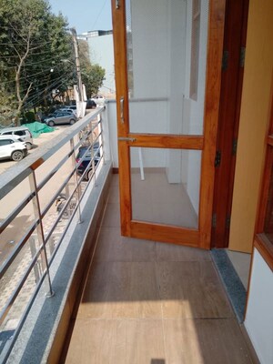 Balcony in 2 BHK Builder Floor at Sector 51 – for Rent