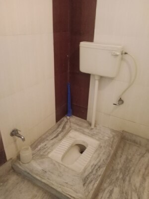 Bathroom in 2.5 BHK Builder Floor at Huda – for Rent