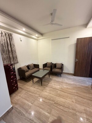 Bedroom in 2 BHK Builder Floor at Sector 46 – for Rent