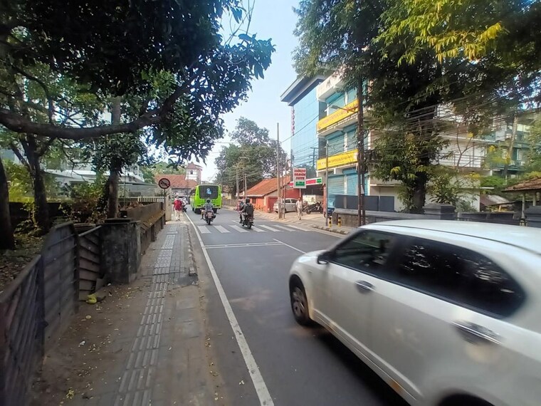 Balcony, ernakulam Commercial Office Space 1400 Sq.Ft. In Ernakulam Kochi 10064570