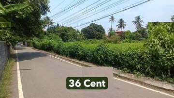  Plot For Sale in Vyttila